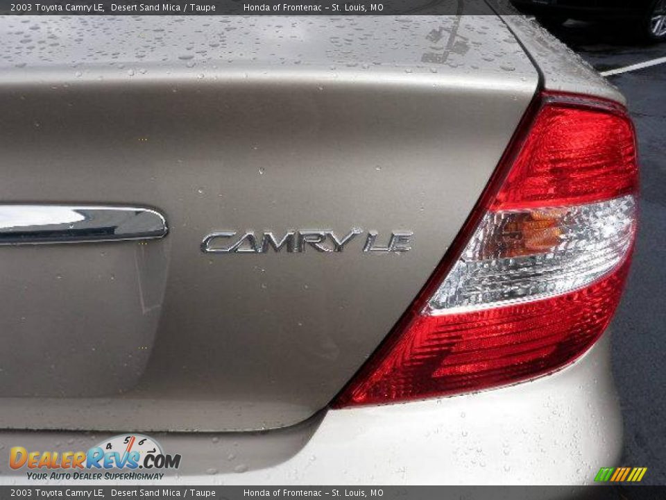 2003 Toyota Camry LE Desert Sand Mica / Taupe Photo #4