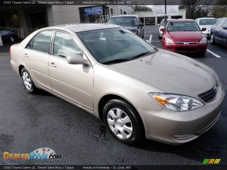 2003 Toyota Camry LE Desert Sand Mica / Taupe Photo #7