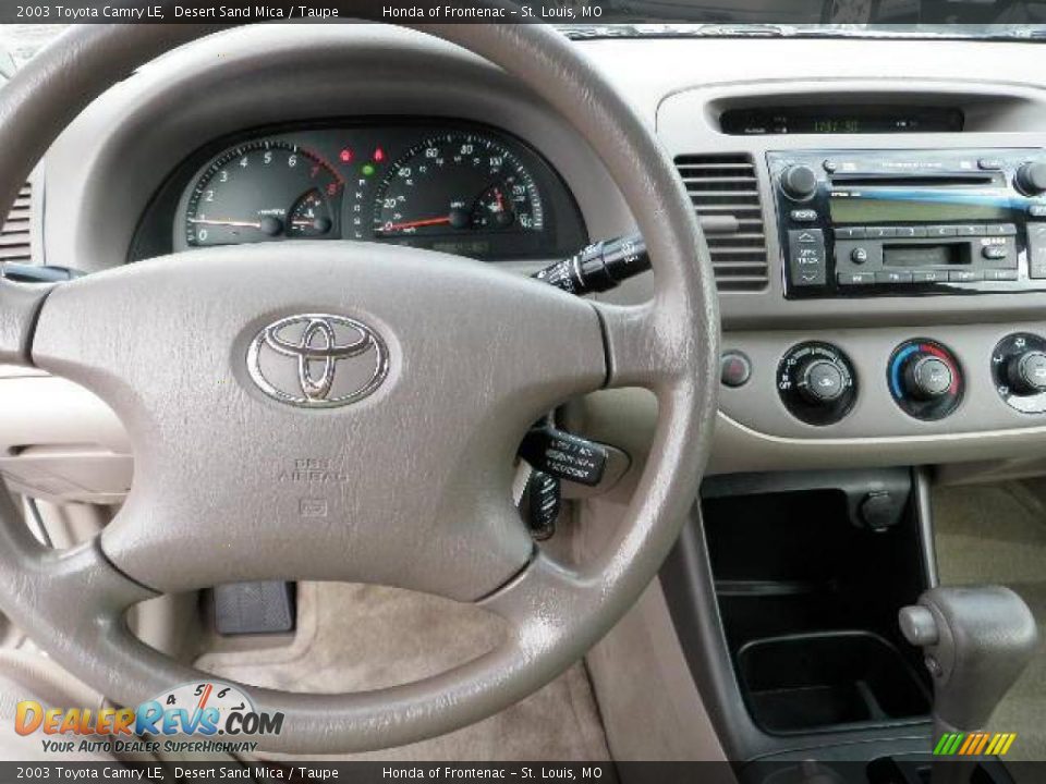 2003 Toyota Camry LE Desert Sand Mica / Taupe Photo #21