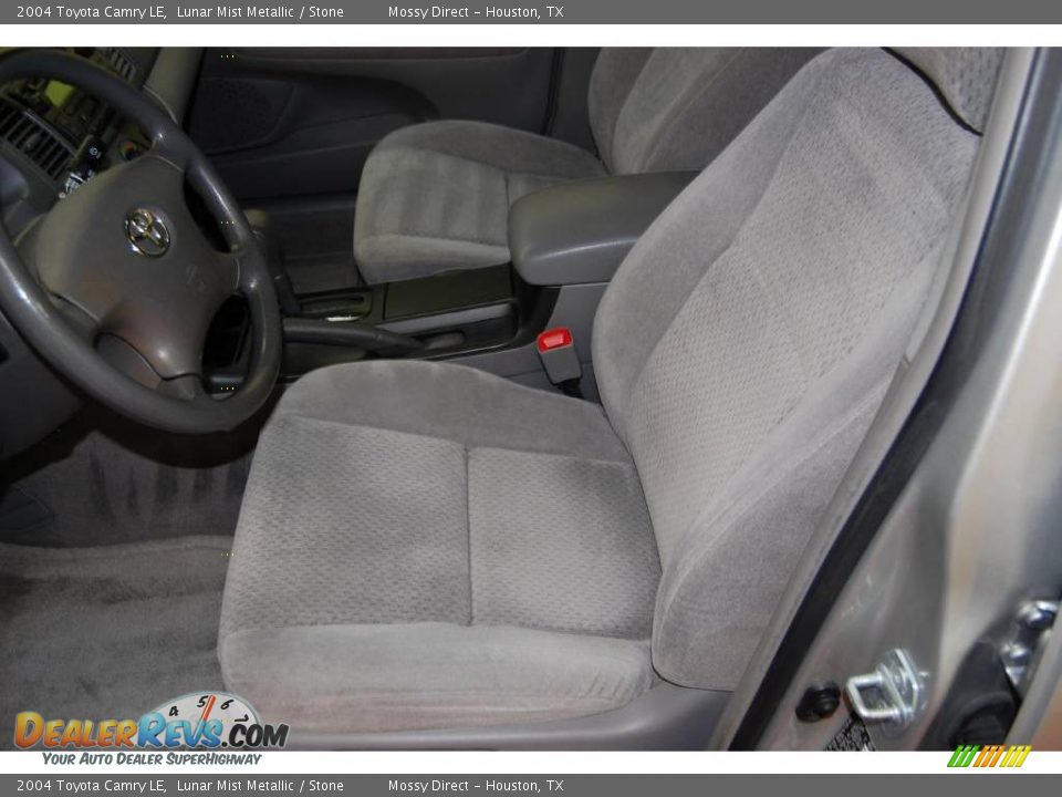 2004 Toyota Camry LE Lunar Mist Metallic / Stone Photo #10