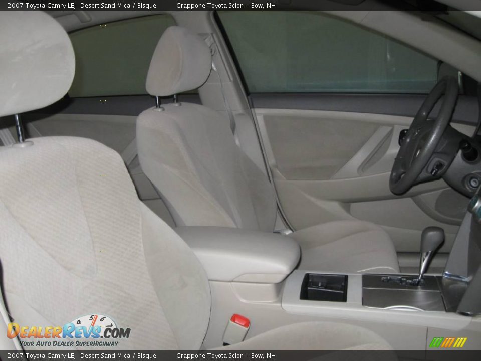 2007 Toyota Camry LE Desert Sand Mica / Bisque Photo #7