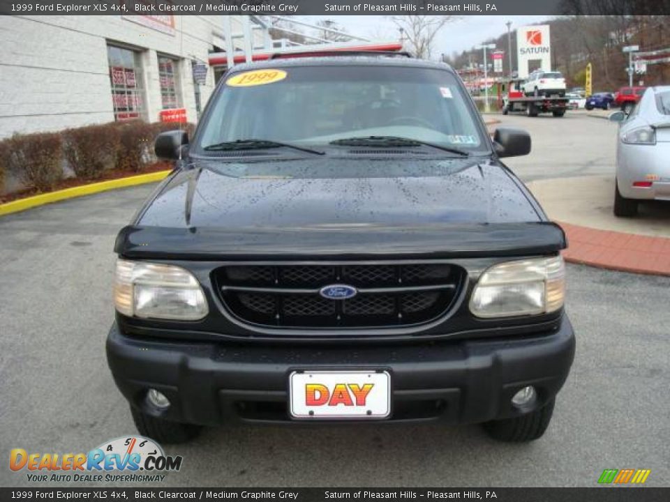 1999 Ford Explorer XLS 4x4 Black Clearcoat / Medium Graphite Grey Photo #6