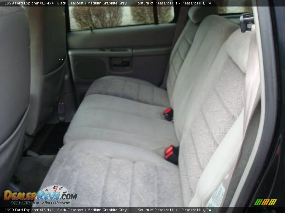 1999 Ford Explorer XLS 4x4 Black Clearcoat / Medium Graphite Grey Photo #9