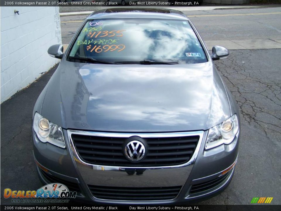 2006 Volkswagen Passat 2.0T Sedan United Grey Metallic / Black Photo #2