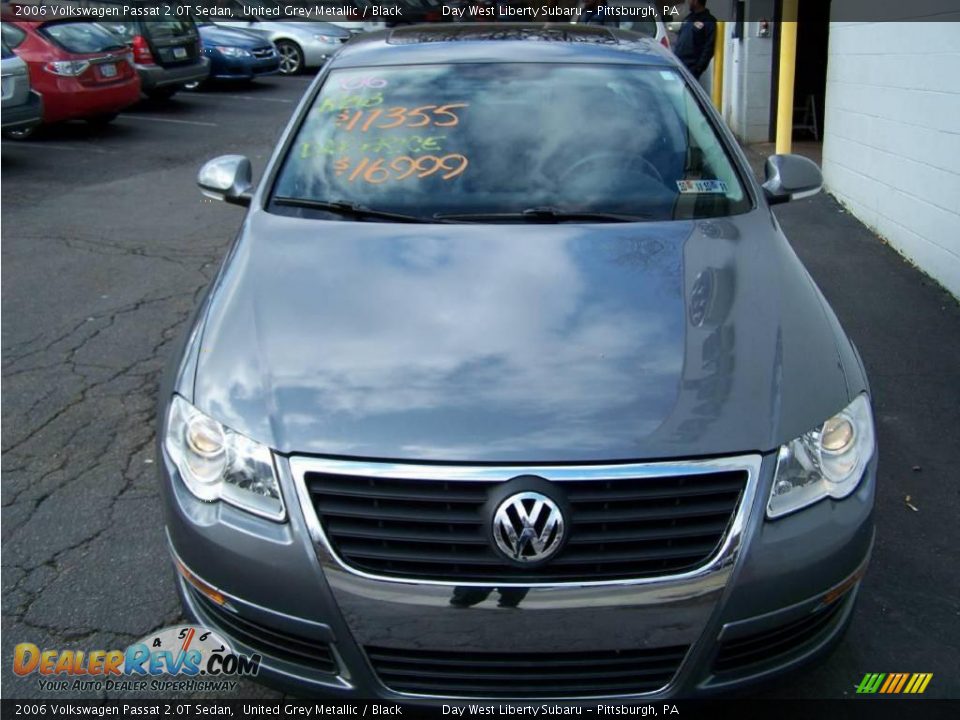 2006 Volkswagen Passat 2.0T Sedan United Grey Metallic / Black Photo #11