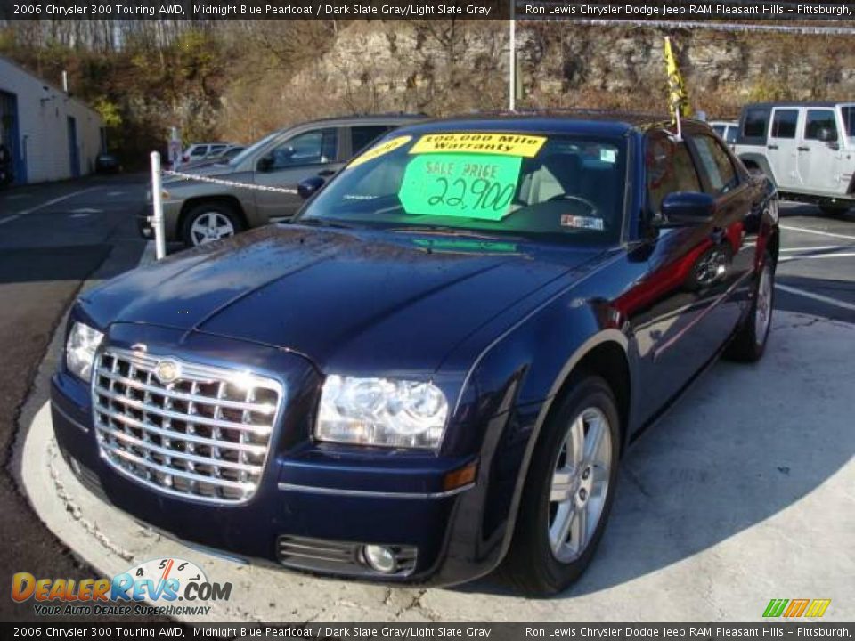2006 Chrysler 300 Touring AWD Midnight Blue Pearlcoat / Dark Slate Gray/Light Slate Gray Photo #8