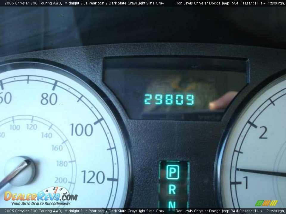 2006 Chrysler 300 Touring AWD Midnight Blue Pearlcoat / Dark Slate Gray/Light Slate Gray Photo #25