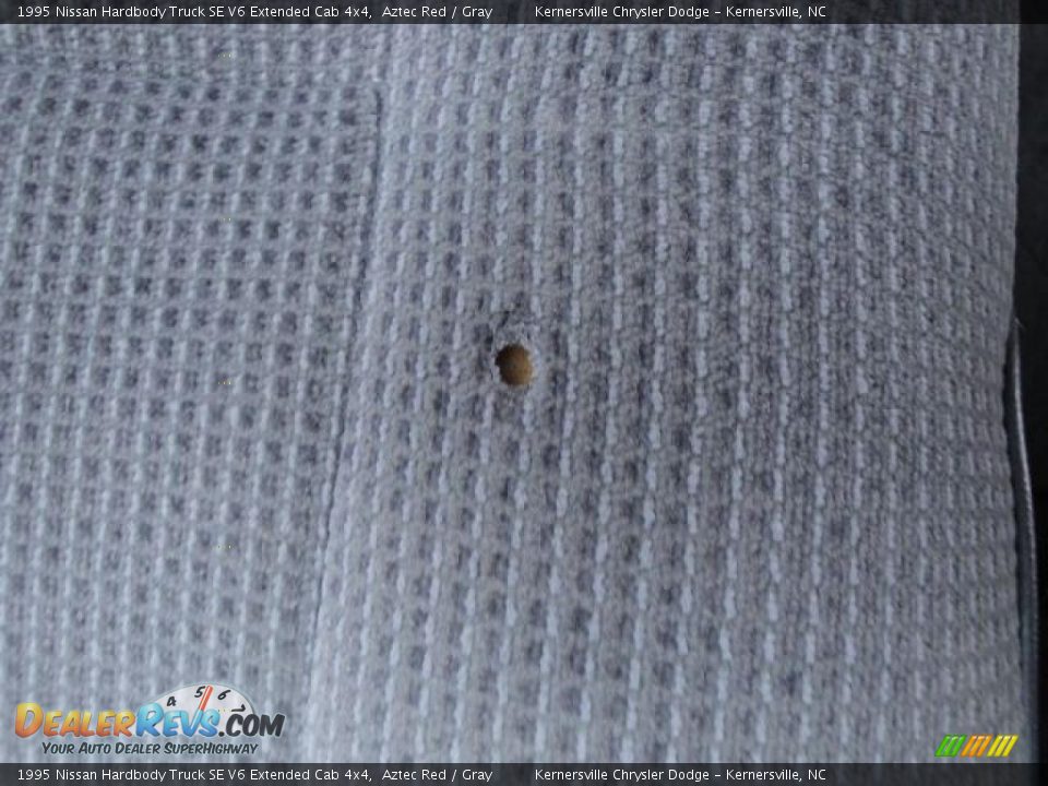 1995 Nissan Hardbody Truck SE V6 Extended Cab 4x4 Aztec Red / Gray Photo #24
