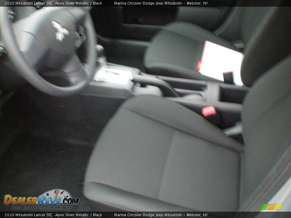 2010 Mitsubishi Lancer DE Apex Silver Metallic / Black Photo #2