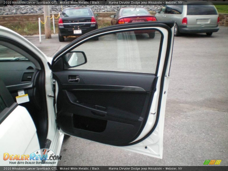 2010 Mitsubishi Lancer Sportback GTS Wicked White Metallic / Black Photo #22