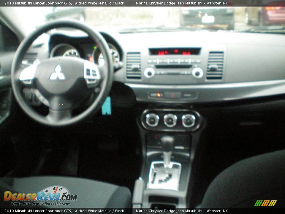 2010 Mitsubishi Lancer Sportback GTS Wicked White Metallic / Black Photo #25
