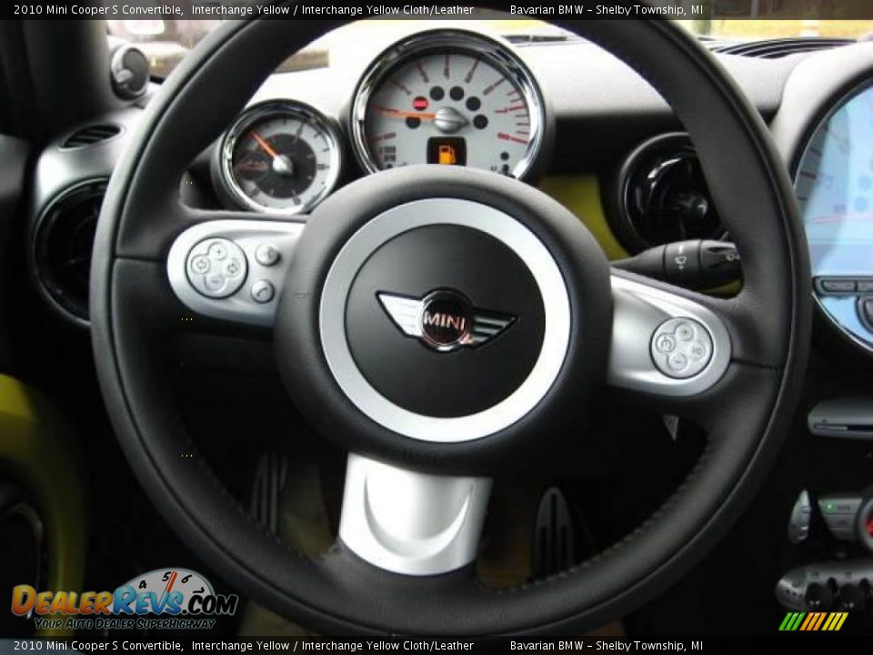 2010 Mini Cooper S Convertible Interchange Yellow / Interchange Yellow Cloth/Leather Photo #17