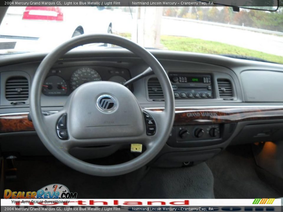 2004 Mercury Grand Marquis GS Light Ice Blue Metallic / Light Flint Photo #11