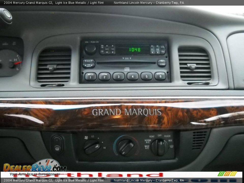 2004 Mercury Grand Marquis GS Light Ice Blue Metallic / Light Flint Photo #17