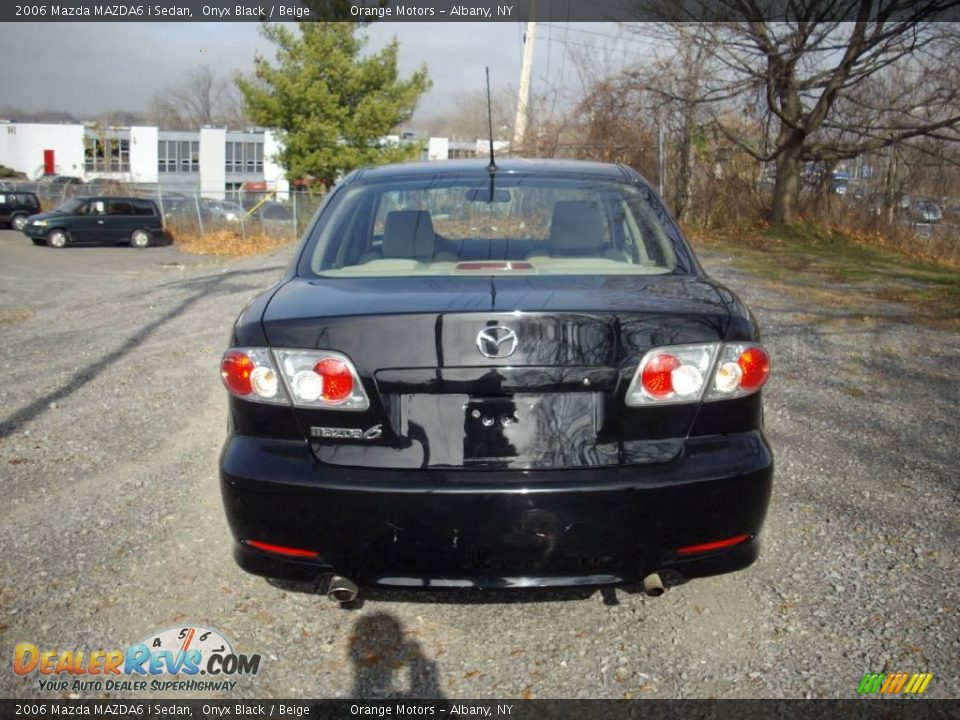 2006 Mazda MAZDA6 i Sedan Onyx Black / Beige Photo #4