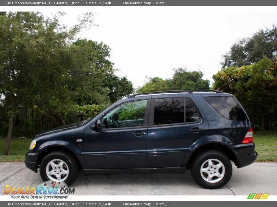 2001 Mercedes-Benz ML 320 4Matic Orion Blue Metallic / Ash Photo #4