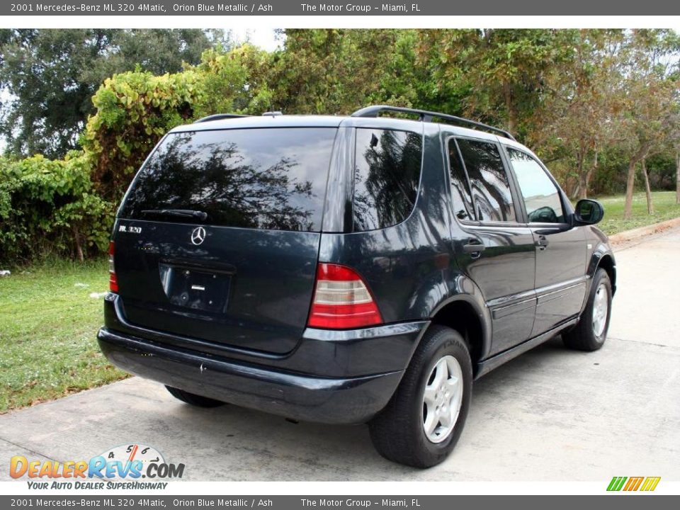 2001 Mercedes-Benz ML 320 4Matic Orion Blue Metallic / Ash Photo #11