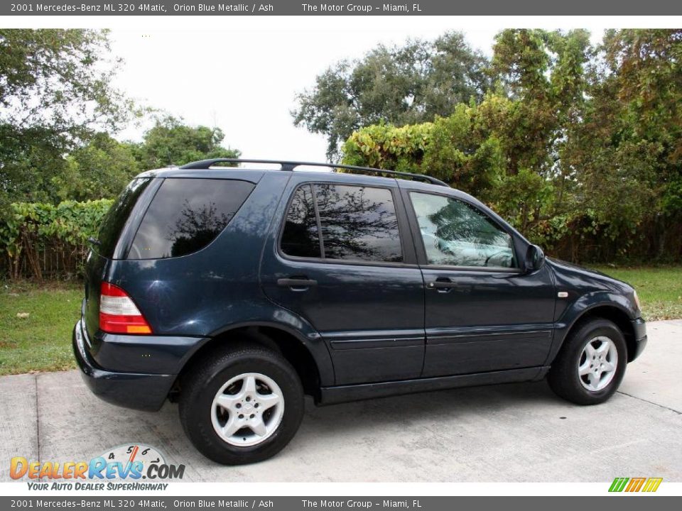 2001 Mercedes-Benz ML 320 4Matic Orion Blue Metallic / Ash Photo #13