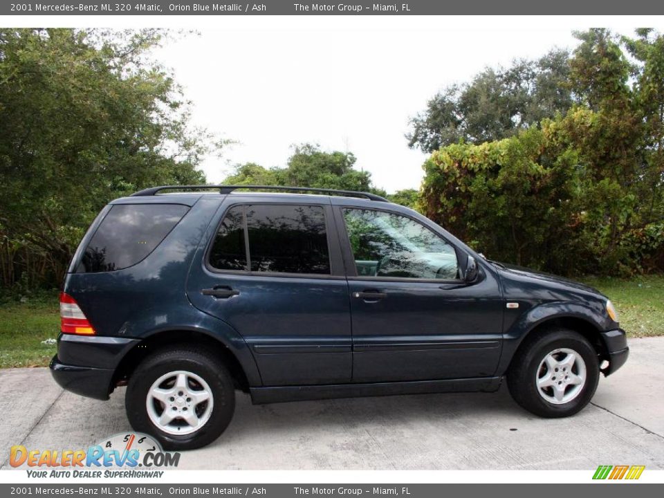 2001 Mercedes-Benz ML 320 4Matic Orion Blue Metallic / Ash Photo #14