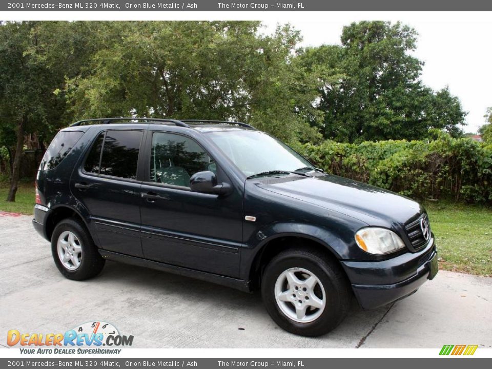 2001 Mercedes-Benz ML 320 4Matic Orion Blue Metallic / Ash Photo #17