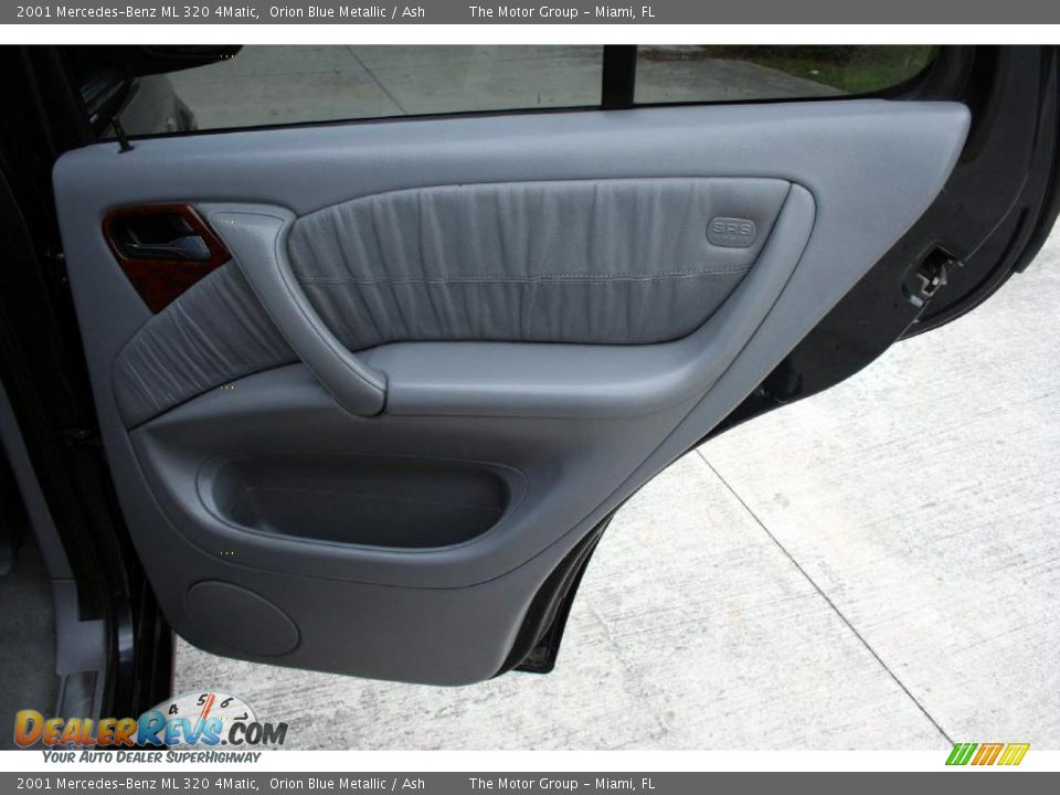 2001 Mercedes-Benz ML 320 4Matic Orion Blue Metallic / Ash Photo #34