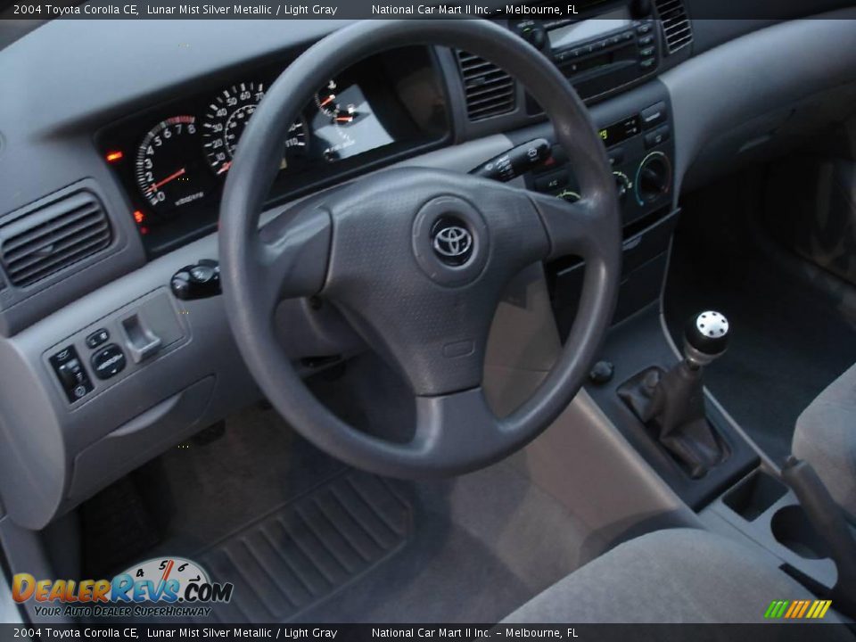 2004 Toyota Corolla CE Lunar Mist Silver Metallic / Light Gray Photo #13