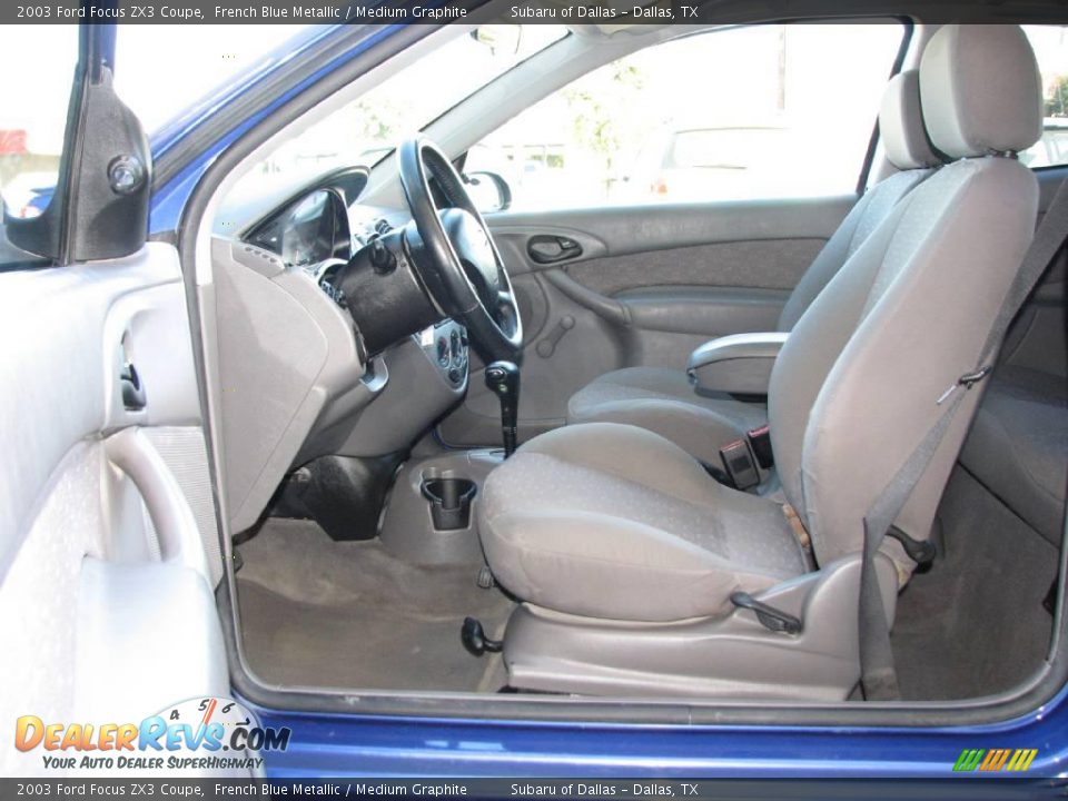 2003 Ford Focus ZX3 Coupe French Blue Metallic / Medium Graphite Photo #9