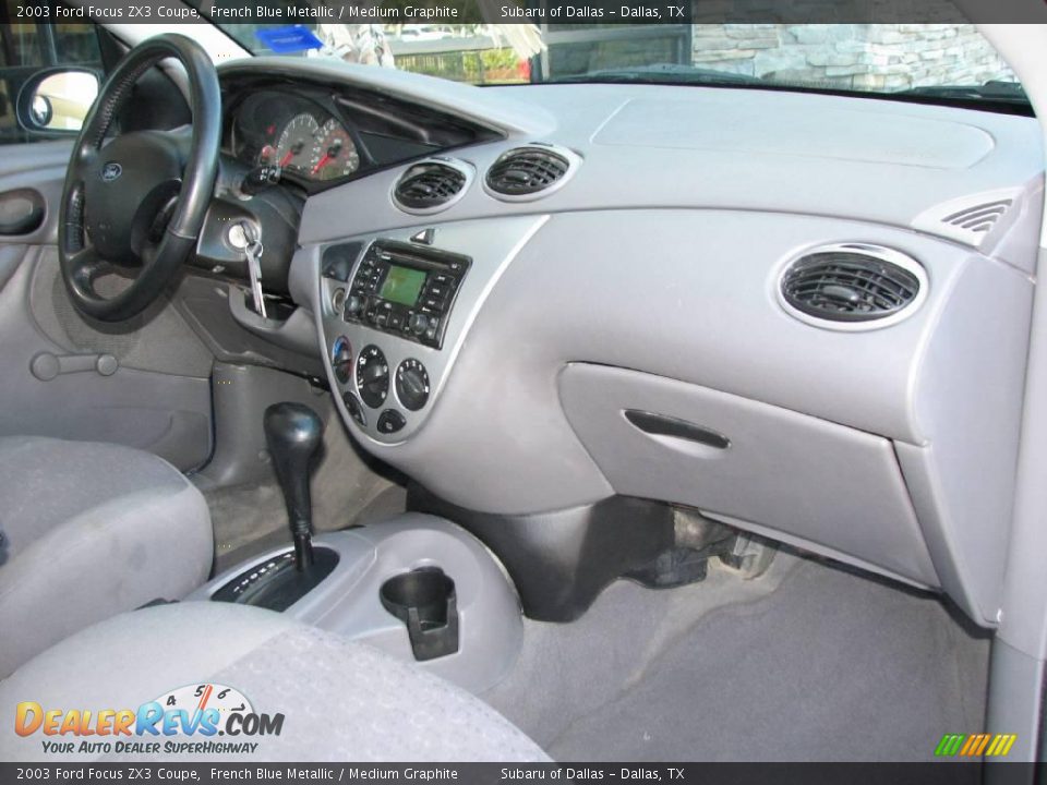 2003 Ford Focus ZX3 Coupe French Blue Metallic / Medium Graphite Photo #13