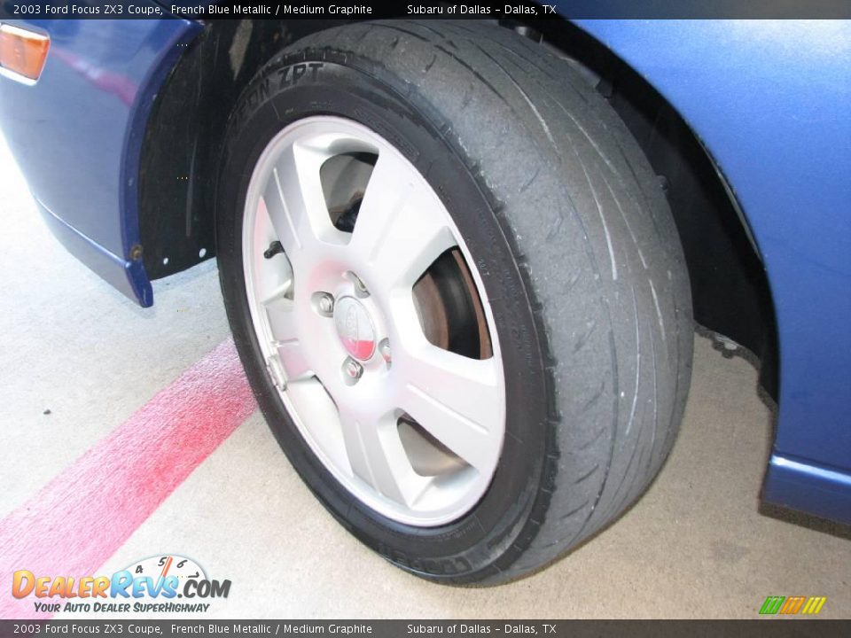 2003 Ford Focus ZX3 Coupe French Blue Metallic / Medium Graphite Photo #20