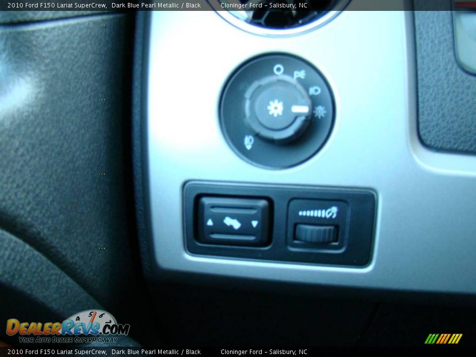 2010 Ford F150 Lariat SuperCrew Dark Blue Pearl Metallic / Black Photo #28