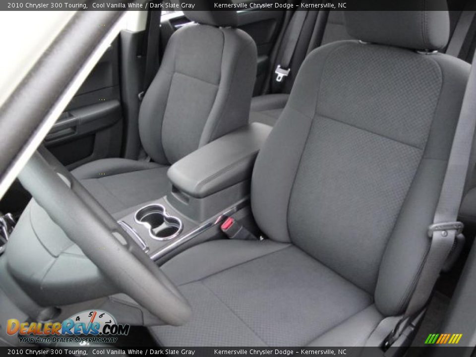 2010 Chrysler 300 Touring Cool Vanilla White / Dark Slate Gray Photo #9