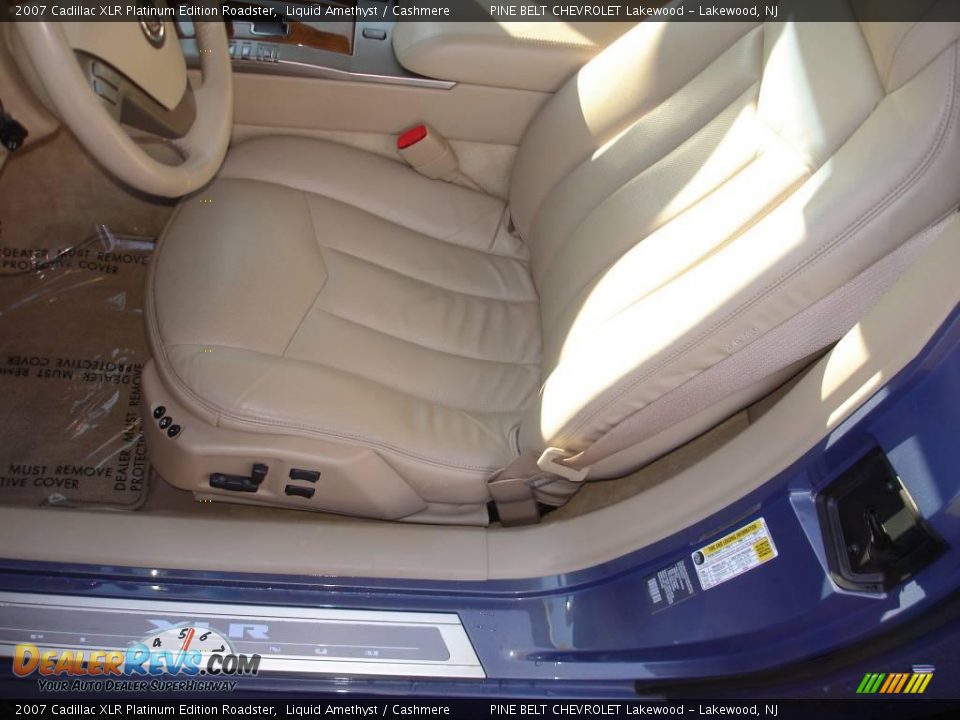 2007 Cadillac XLR Platinum Edition Roadster Liquid Amethyst / Cashmere Photo #8