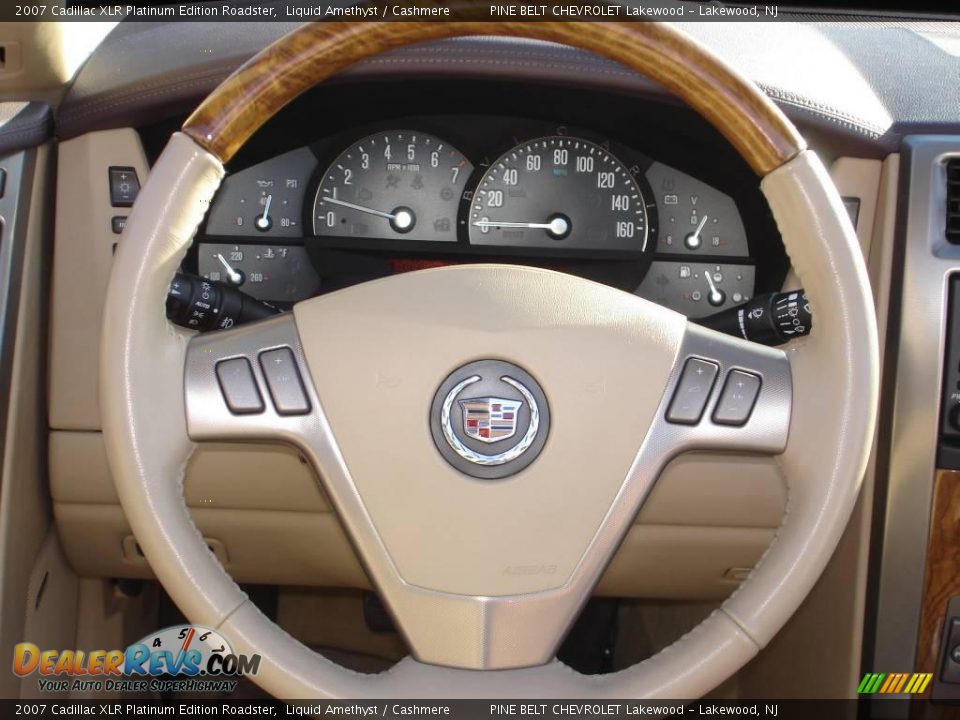 2007 Cadillac XLR Platinum Edition Roadster Steering Wheel Photo #15