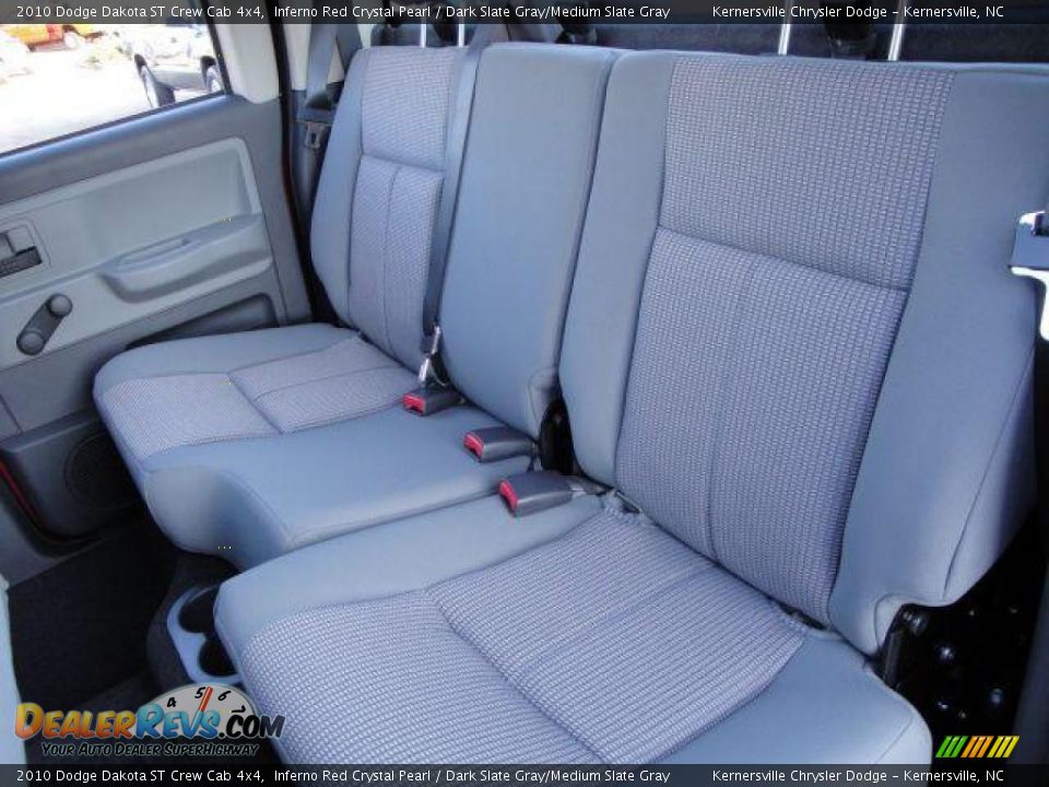 2010 Dodge Dakota ST Crew Cab 4x4 Inferno Red Crystal Pearl / Dark Slate Gray/Medium Slate Gray Photo #13