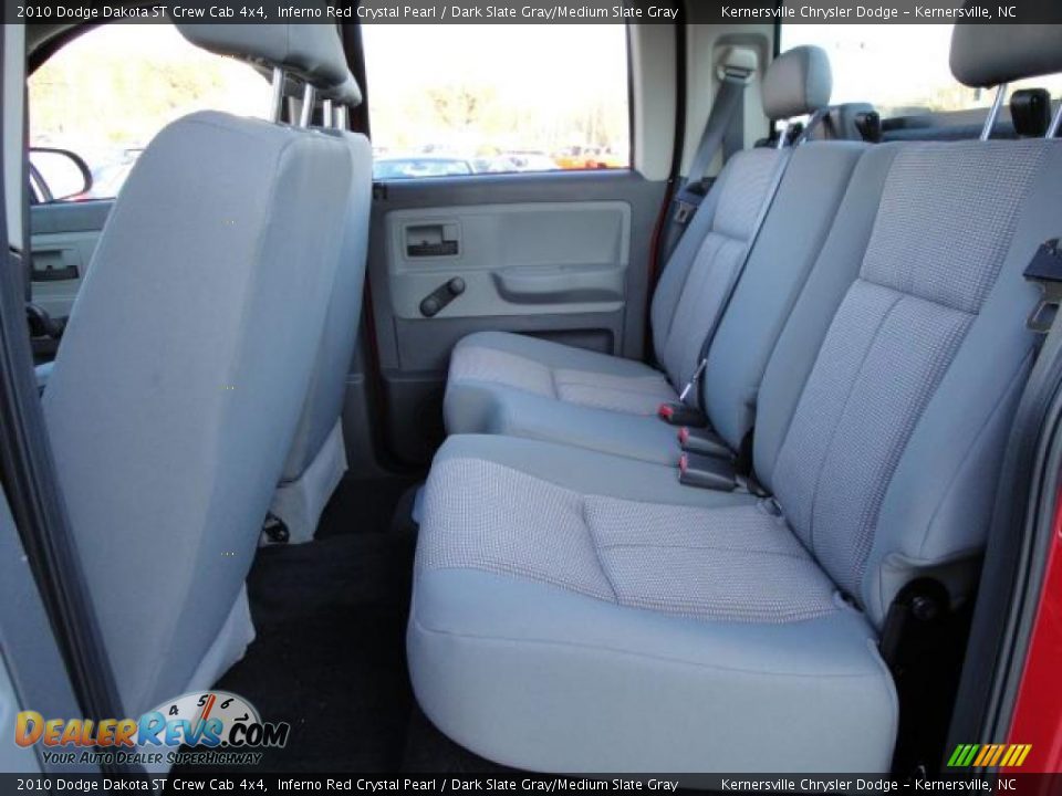 2010 Dodge Dakota ST Crew Cab 4x4 Inferno Red Crystal Pearl / Dark Slate Gray/Medium Slate Gray Photo #14