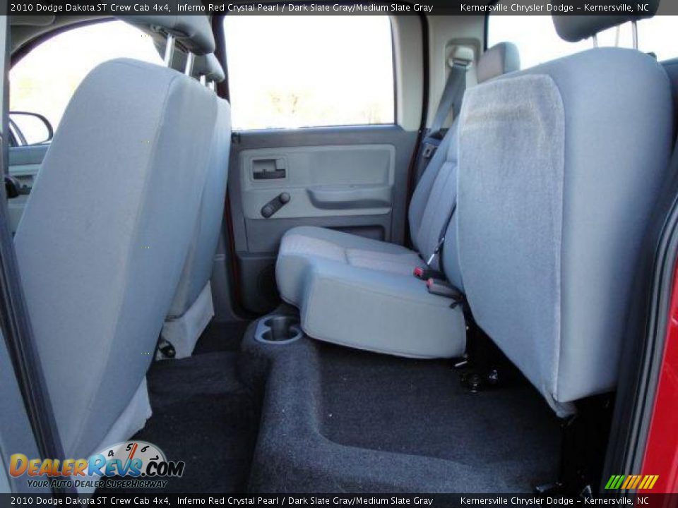 2010 Dodge Dakota ST Crew Cab 4x4 Inferno Red Crystal Pearl / Dark Slate Gray/Medium Slate Gray Photo #15