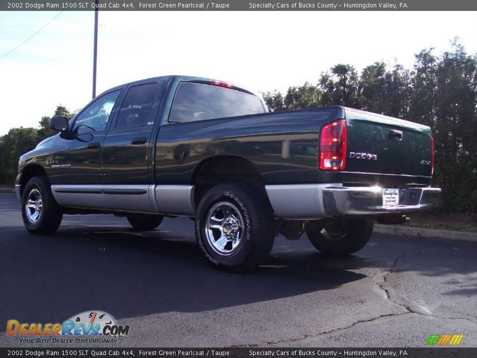 2002 Dodge Ram 1500 SLT Quad Cab 4x4 Forest Green Pearlcoat / Taupe Photo #10