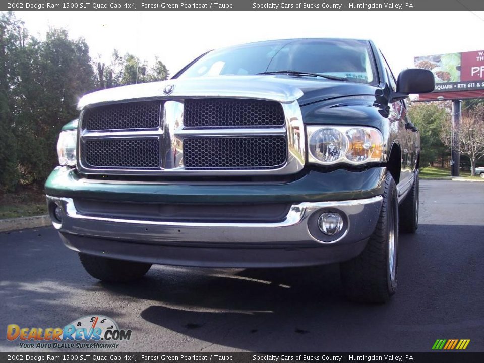 2002 Dodge Ram 1500 SLT Quad Cab 4x4 Forest Green Pearlcoat / Taupe Photo #13