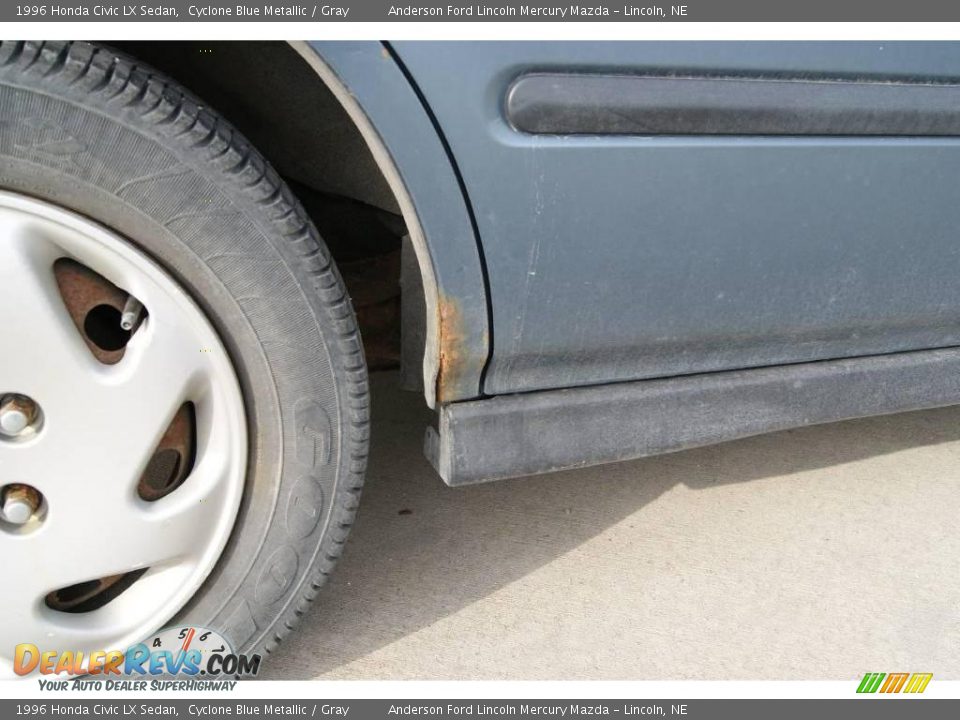 1996 Honda Civic LX Sedan Cyclone Blue Metallic / Gray Photo #16