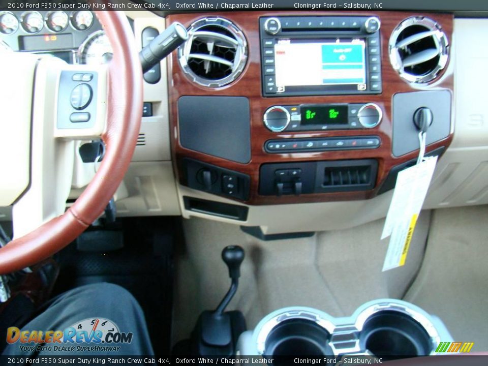 2010 Ford F350 Super Duty King Ranch Crew Cab 4x4 Oxford White / Chaparral Leather Photo #30