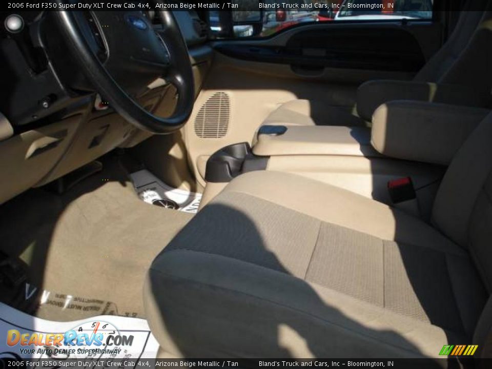 2006 Ford F350 Super Duty XLT Crew Cab 4x4 Arizona Beige Metallic / Tan Photo #4