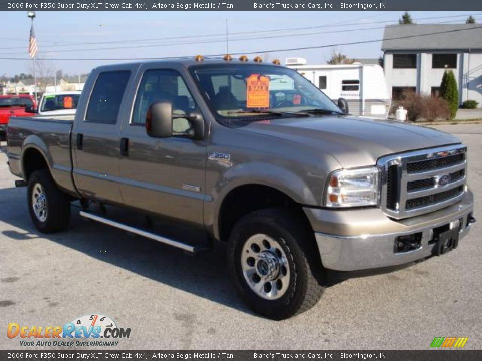 2006 Ford F350 Super Duty XLT Crew Cab 4x4 Arizona Beige Metallic / Tan Photo #17