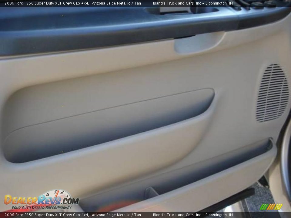 2006 Ford F350 Super Duty XLT Crew Cab 4x4 Arizona Beige Metallic / Tan Photo #20