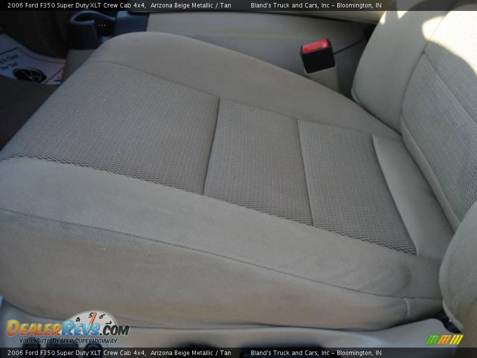 2006 Ford F350 Super Duty XLT Crew Cab 4x4 Arizona Beige Metallic / Tan Photo #23