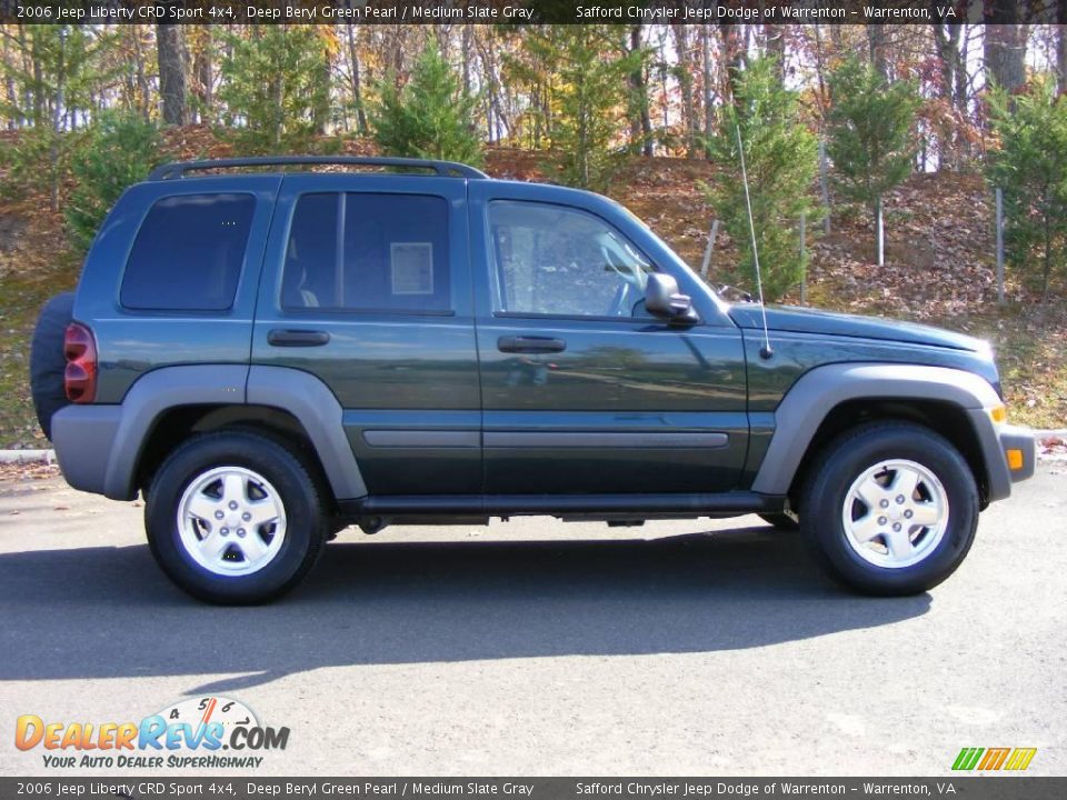 2006 Jeep Liberty CRD Sport 4x4 Deep Beryl Green Pearl / Medium Slate Gray Photo #4