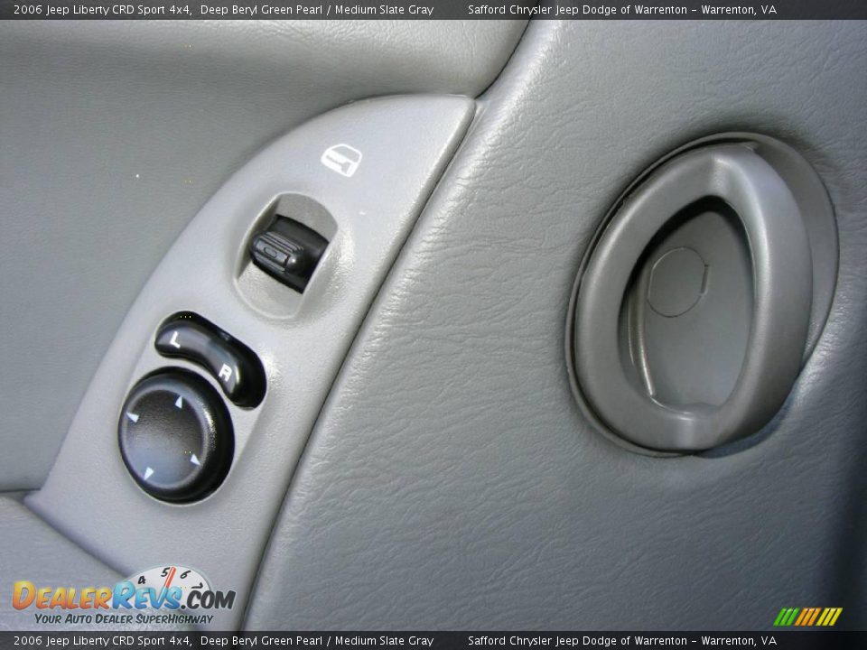 2006 Jeep Liberty CRD Sport 4x4 Deep Beryl Green Pearl / Medium Slate Gray Photo #32