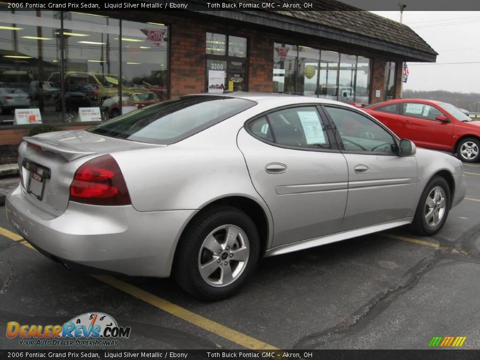 2006 Pontiac Grand Prix Sedan Liquid Silver Metallic / Ebony Photo #3
