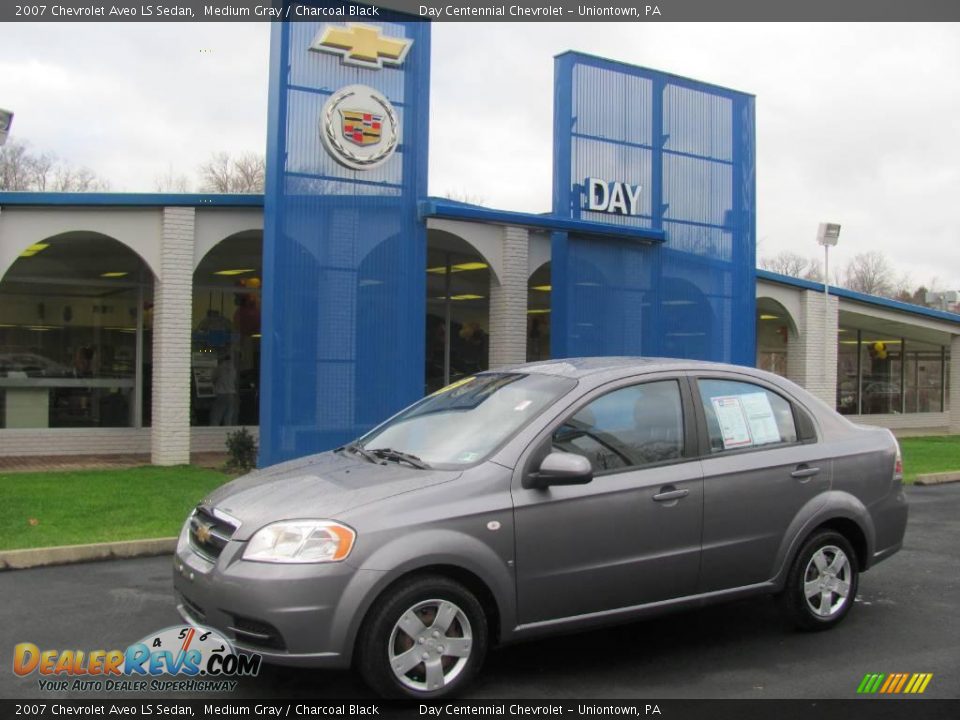 2007 Chevrolet Aveo LS Sedan Medium Gray / Charcoal Black Photo #1