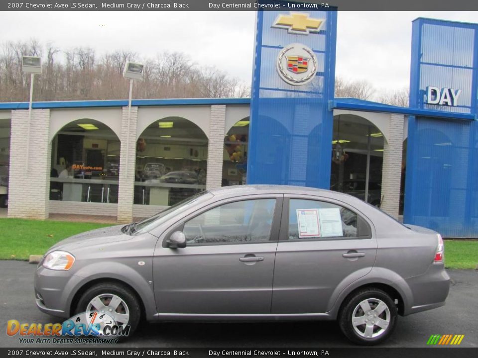 2007 Chevrolet Aveo LS Sedan Medium Gray / Charcoal Black Photo #2