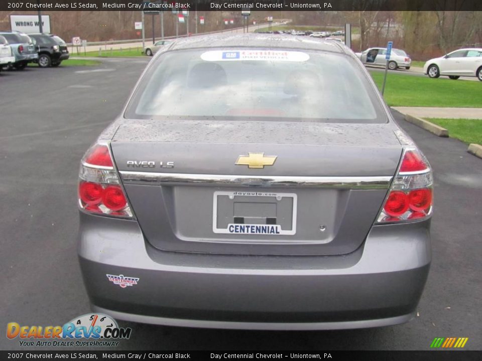 2007 Chevrolet Aveo LS Sedan Medium Gray / Charcoal Black Photo #3